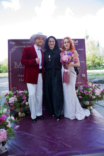 Vlad Darvin, Марта Адамчук, Олена Тополя Олена Тополя та Vlad Darwin представили свою нову спільну роботу